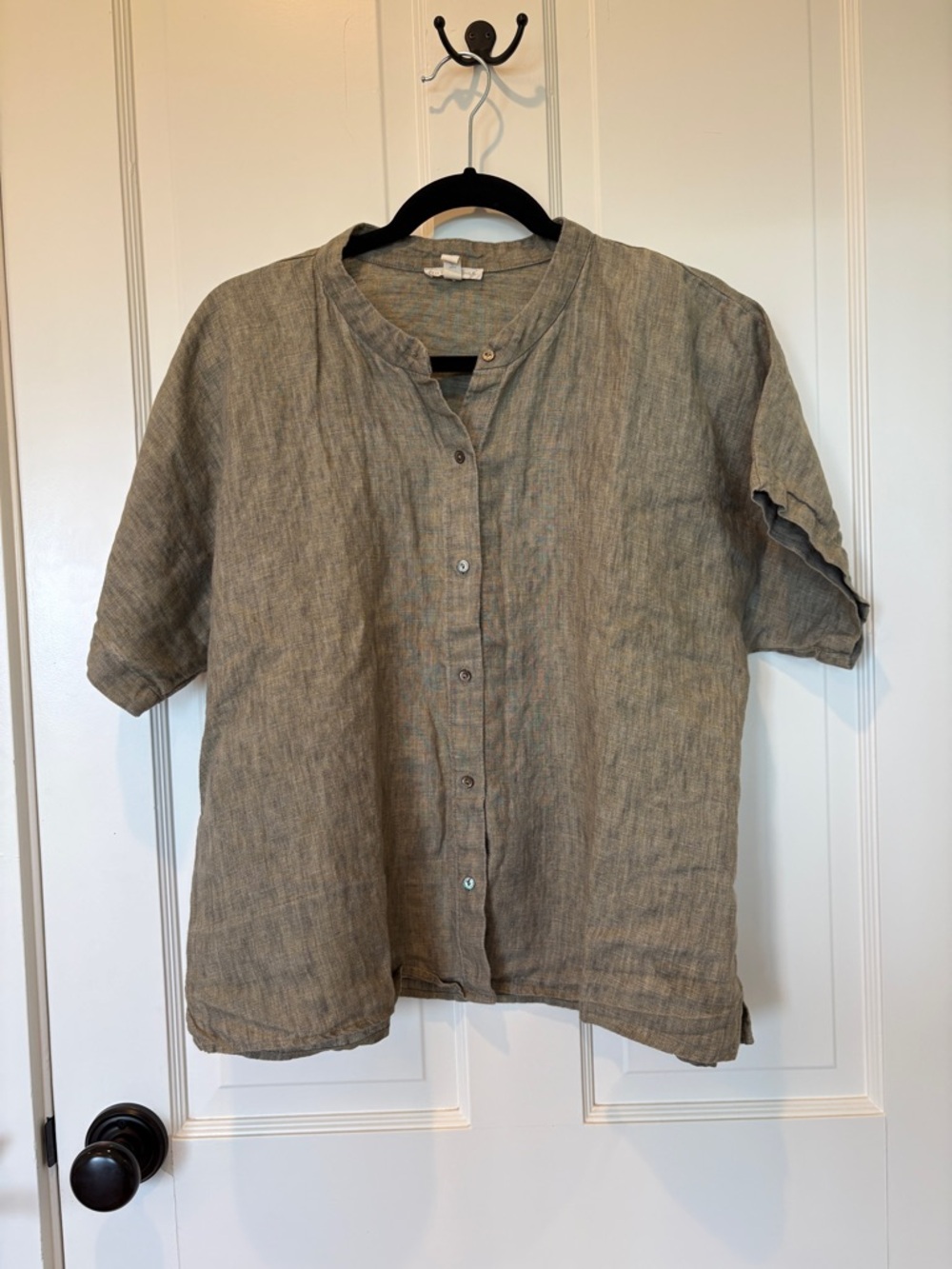 Eileen Fisher taupe linen button up shirt Size L